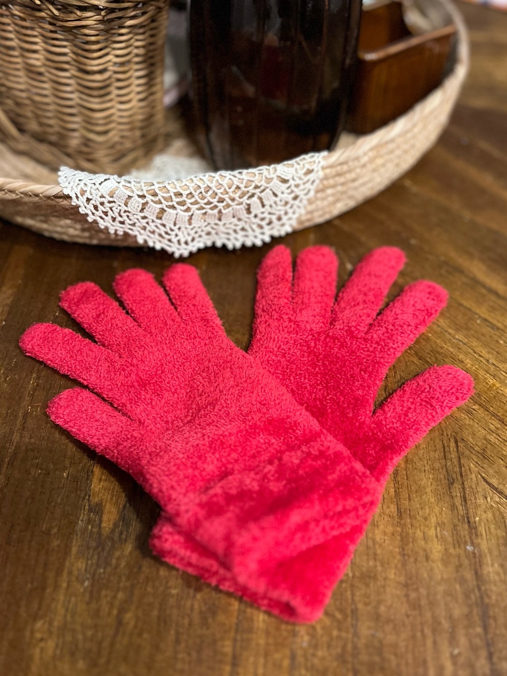 Cejon Soft Gloves in Red